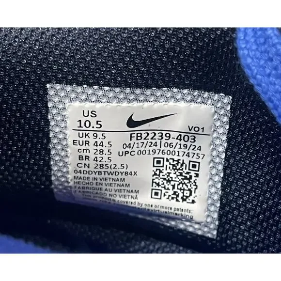 Nike LeBron Witness 8 FB2239-403 Basketball Men’s 10.5 New Without Box Navy Gold